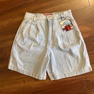 GLORIA VANDERBILT Vintage Jean Shorts size 8